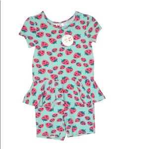 NWT Dot Dot Smile Strawberry Print Romper Size 7